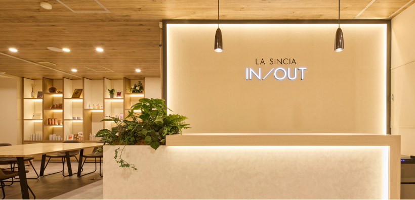LA SINCIA IN／OUT